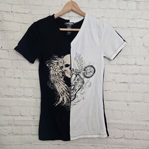 Y2k Split Color Skull Wing Tattoo Graphic Rhinestone Top Sz L MallGoth Biker